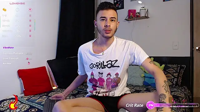 Snapshot of kyle_clint07 chatting on 11/07/25, 03:06 kyle clint07 online show from 11/07/25, 03:06