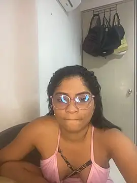 Snapshot of Tana_latin chatting on 02/27/25, 01:16 Tana latin online show from 02/27/25, 01:16