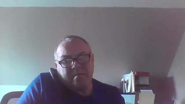 mkestr69 online show from 04/23/26, 05:26