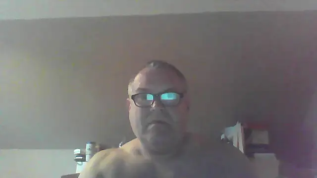 mkestr69 online show from 04/27/26, 06:06