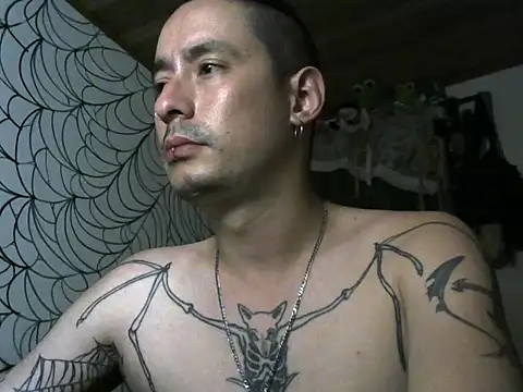 vampireathome online show from 05/08/26, 06:41