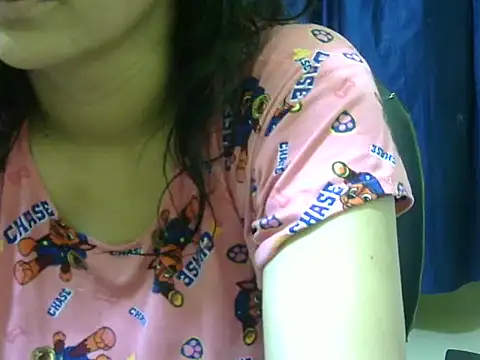 Your cutiepie  online show from 10/01/25, 11:16