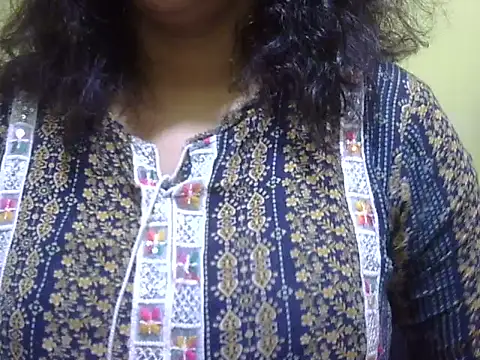 Your cutiepie  online show from 02/19/26, 04:58