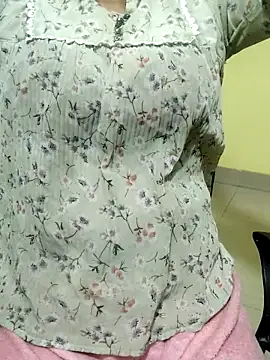 Your cutiepie  online show from 02/21/26, 12:28