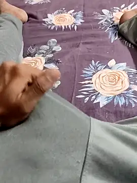 Snapshot of Yashkumar_0697 chatting on 02/20/25, 10:37 Yashkumar 0697 online show from 02/20/25, 10:37