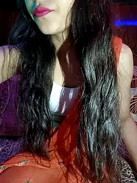 Snapshot of shnaz_1 chatting on 02/16/25, 06:10 shnaz 1 online show from 02/16/25, 06:10