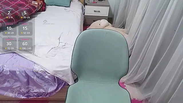 Snapshot of vi-vi-11 chatting on 03/06/25, 02:18 vi-vi-11 online show from 03/06/25, 02:18