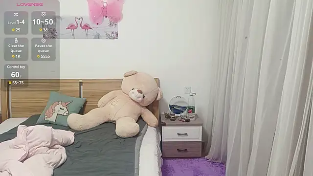 Snapshot of vi-vi-11 chatting on 03/18/25, 01:20 vi-vi-11 online show from 03/18/25, 01:20