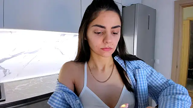 EmiliaZen online show from 03/20/25, 11:27