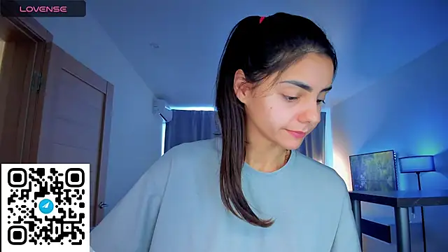 EmiliaZen online show from 09/14/25, 12:37