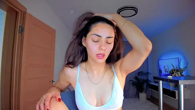 EmiliaZen online show from 10/29/25, 01:13