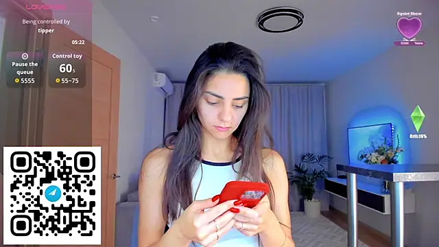 EmiliaZen online show from 10/30/25, 02:18