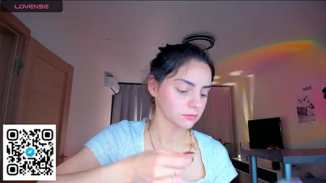 EmiliaZen online show from 02/21/26, 03:35