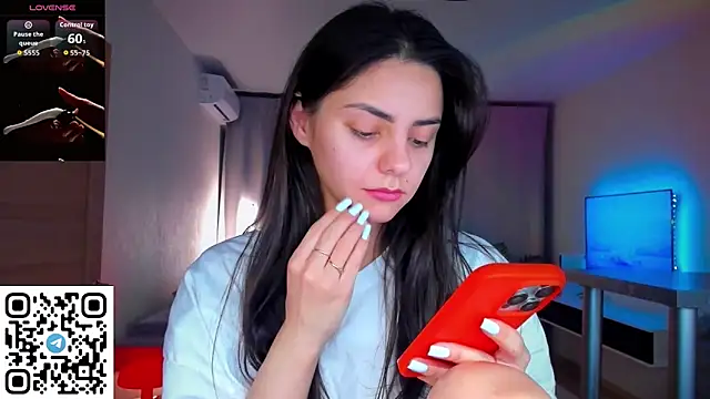 EmiliaZen online show from 04/25/26, 07:22