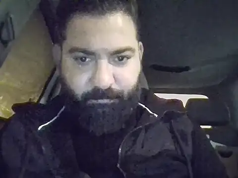 Snapshot of Armand66_ chatting on 10/03/25, 04:48 Armand66 online show from 10/03/25, 04:48