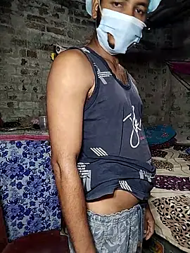 Snapshot of ritubhabi440 chatting on 11/11/25, 03:28 ritubhabi440 online show from 11/11/25, 03:28