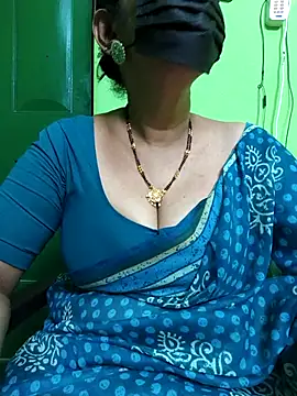 Snapshot of niiveditha chatting on 02/28/25, 09:36 niiveditha online show from 02/28/25, 09:36