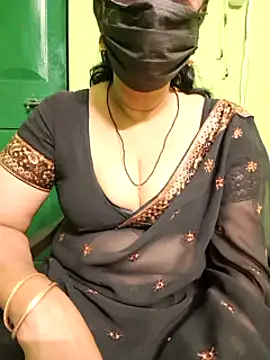 Snapshot of niiveditha chatting on 03/05/25, 04:13 niiveditha online show from 03/05/25, 04:13