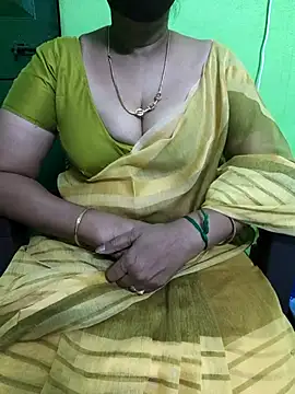 Snapshot of niiveditha chatting on 03/18/25, 02:04 niiveditha online show from 03/18/25, 02:04