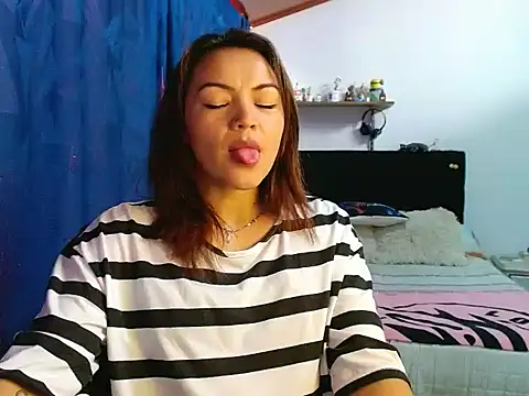 PenelopeMist online show from 03/12/25, 09:24