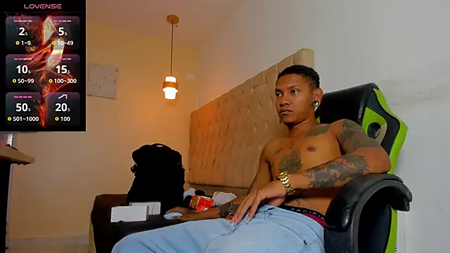 blackdirty420 online show from 10/21/25, 07:36