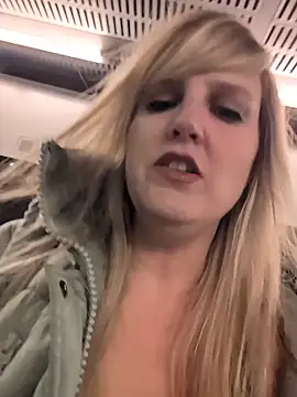 Sexybiene969 online show from 01/13/26, 05:29