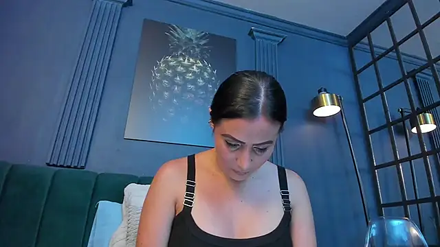 scarlet edwars online show from 03/20/26, 07:08