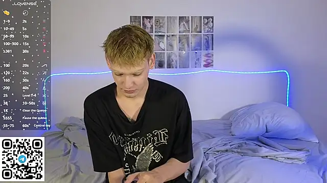 Julian wins online show from 02/21/26, 12:33