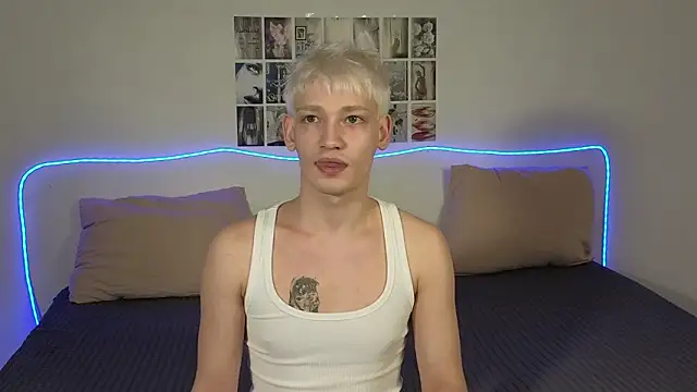 Julian wins online show from 03/04/26, 02:34