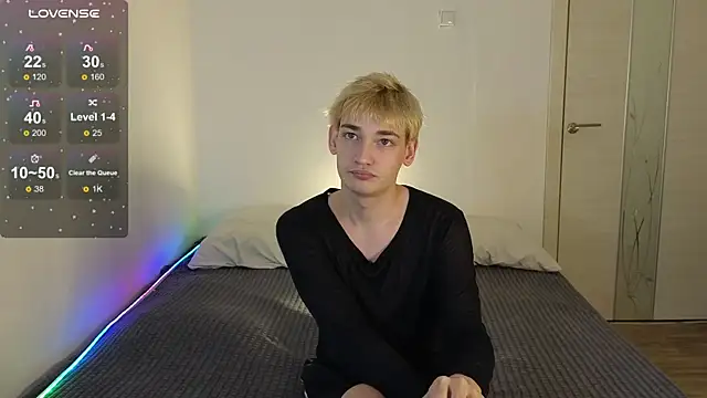 Julian wins online show from 04/23/26, 09:28