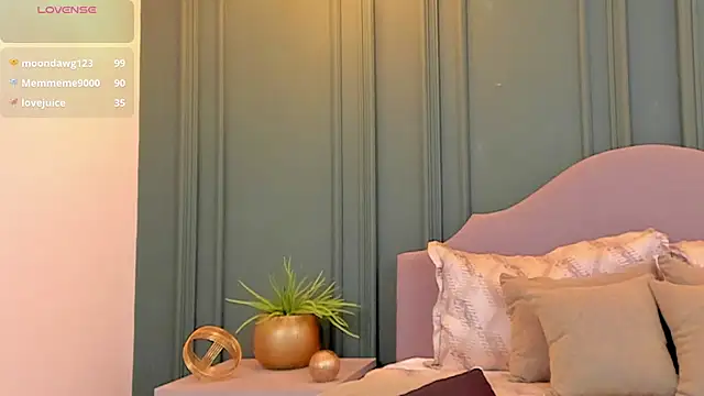 KiimCollins online show from 03/02/25, 07:45