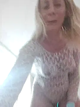 visnjica online show from 04/02/26, 02:04