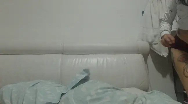 Snapshot of Girltattos chatting on 02/12/25, 05:15 Girltattos online show from 02/12/25, 05:15