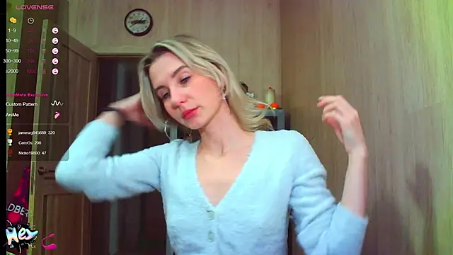 Snapshot of Caramel_piegirl chatting on 01/18/26, 09:18 Caramel piegirl online show from 01/18/26, 09:18