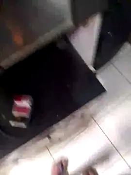 Snapshot of Ailton9865 chatting on 11/06/25, 01:45 Ailton9865 online show from 11/06/25, 01:45