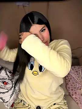 Laura-Khalifa online show from 07/23/26, 05:27