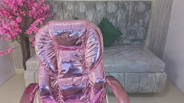 Snapshot of salome_stockman_s chatting on 01/10/26, 01:24 salome stockman s online show from 01/10/26, 01:24