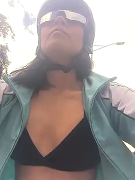 Snapshot of salome_stockman_s chatting on 02/21/26, 02:40 salome stockman s online show from 02/21/26, 02:40