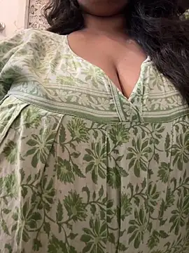 Snapshot of sinnerlady chatting on 11/04/25, 01:27 sinnerlady online show from 11/04/25, 01:27