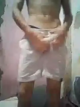 Snapshot of shuelldin chatting on 02/13/25, 08:48 shuelldin online show from 02/13/25, 08:48