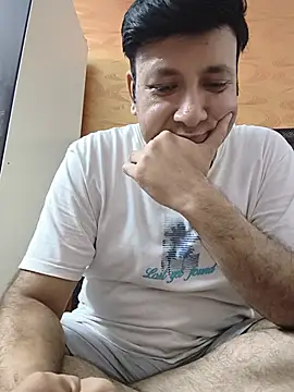 innocentboy1987 online show from 06/27/26, 04:12