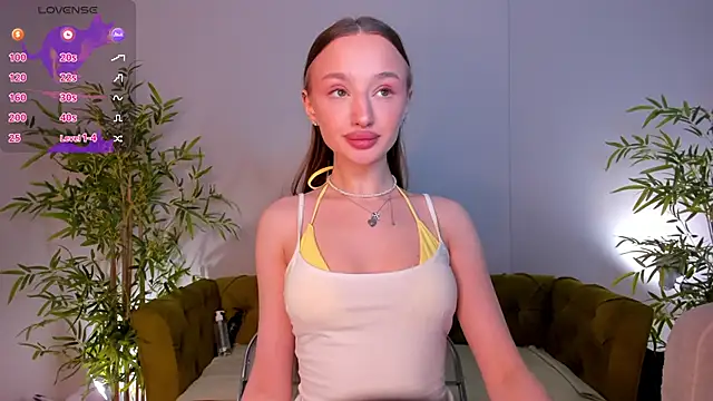 miiss  lulu online show from 05/19/26, 01:56