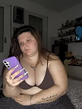 kitsune giada online show from 03/12/25, 10:07