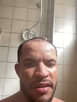 ErikMonstro 10 online show from 02/06/25, 12:26