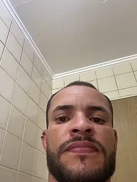 ErikMonstro 10 online show from 03/05/25, 07:38