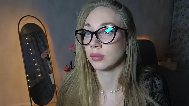 Engel 13 online show from 12/04/25, 01:31