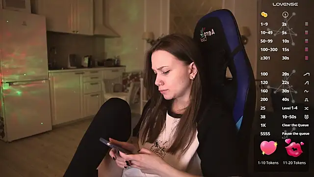 alexa feels  online show from 03/13/25, 09:48