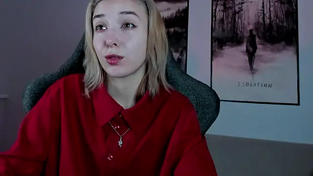 Snapshot of PhilippaAdamas chatting on 02/14/25, 02:18 PhilippaAdamas online show from 02/14/25, 02:18