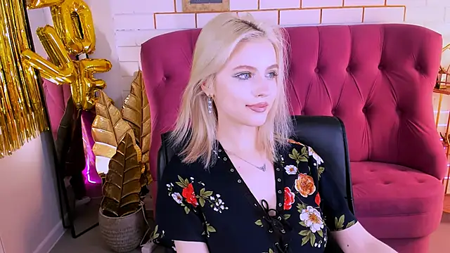 LeonaStane online show from 02/27/25, 05:04