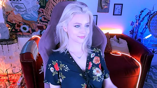 LeonaStane online show from 03/20/25, 05:04